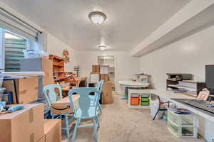 Home office or 6th bedoom