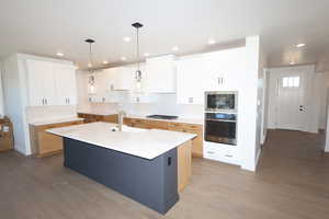 Photo 3 of 1445 E BEECHWOOD DR