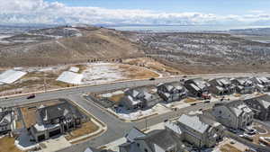 Aerial view with a mountain view and a residential view