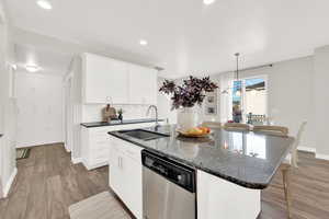 Photo 14 of 462 W MARIE WAY