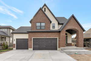 Photo 2 of 2123 N 520 W
