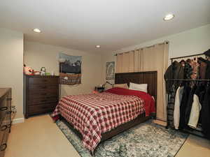 Bedroom 1-drapes and rods excluded