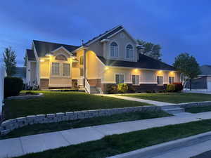 Photo 2 of 1568 W BIG VAR WAY