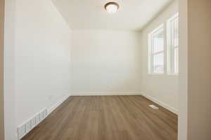 Photo 9 of 676 W WOODRUN WAY #214