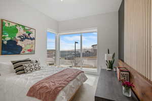 Bedroom with access to outside