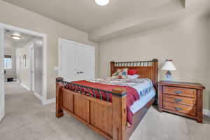 Photo 18 of 100  VERSAILLES WAY