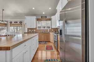 Photo 9 of 100  VERSAILLES WAY