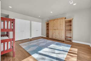Photo 32 of 100  VERSAILLES WAY