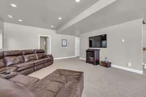 Photo 29 of 100  VERSAILLES WAY