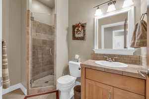 Photo 22 of 100  VERSAILLES WAY