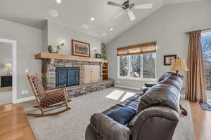 Photo 5 of 100  VERSAILLES WAY