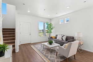 Photo 5 of 314 N COLONNADE RD #995