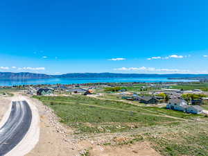 Bird's eye view of a water and mountain view