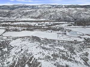 View of mountain feature