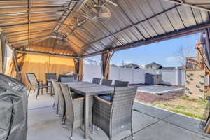 Photo 33 of 674 S MEADE ST