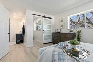 Primary Bedroom w/walk in closet and Grand Primary Bathroom