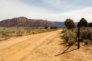 View of mountain feature