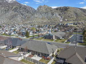 Mountain view featuring a residential view