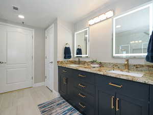 Photo 31 of 3075 E KENNEDY DR #508