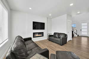Photo 6 of 104 E 520 N