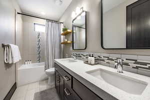 Photo 12 of 3788  BLACKSTONE DR #19