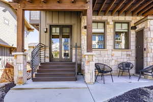 Photo 9 of 3788  BLACKSTONE DR #19
