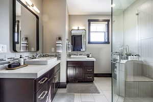 Photo 7 of 3788  BLACKSTONE DR #19