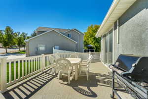 Wrapped Around Deck - Family Room to Formal Living Room to Master En Suite