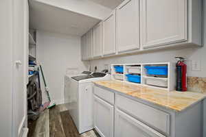 Photo 19 of 28 E 1400 N