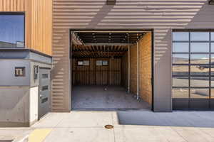 Photo 9 of 4376 N FORESTDALE DR #11