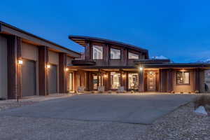 Photo 4 of 273  MUSTANG DR