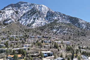 View of mountain feature