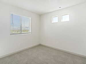 Photo 15 of 311 N COLONNADE RD #998