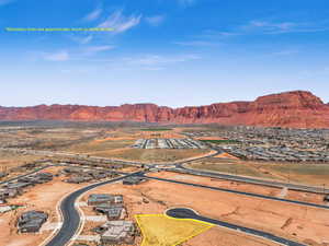 Drone / aerial view featuring a mountain view