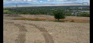 View of mountain feature