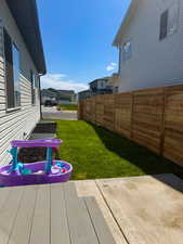 View of yard featuring a residential view