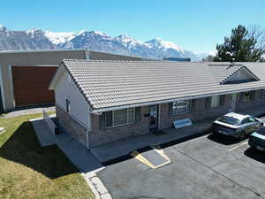 Photo 2 of 1041 S OREM BLVD