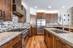 Photo 15 of 853 W BENJAMIN PL