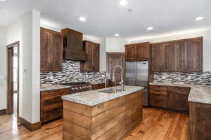 Photo 3 of 853 W BENJAMIN PL