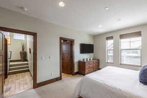 Photo 22 of 853 W BENJAMIN PL