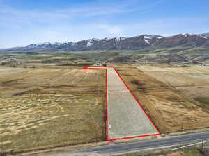 Aerial view featuring a mountain view and a rural view