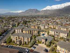 Bird's eye view with a mountain view and a residential view