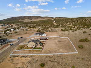 Bird's eye view featuring a mountain view and a desert view