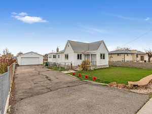 Photo 1 of 2295 W MYERS LN