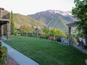 View of backyard, mountain views.