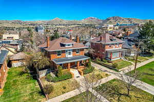 Aerial view with a residential view and a mountain view