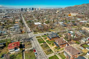 Bird's eye view featuring a mountain view
