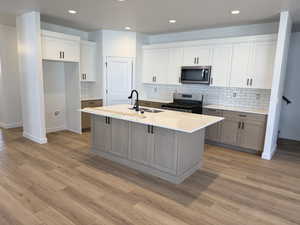 Photo 4 of 6 S 3830 W #417