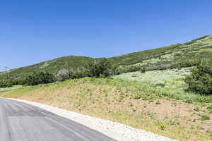 View of mountain feature