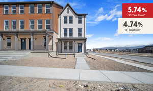 Multi unit property featuring stucco siding and covered porch